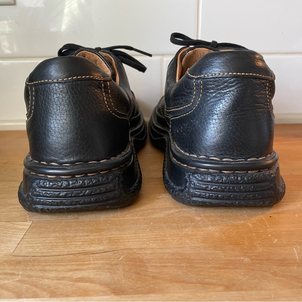 Born Brown Leather Men's Oxfords - Picture 12 of 15